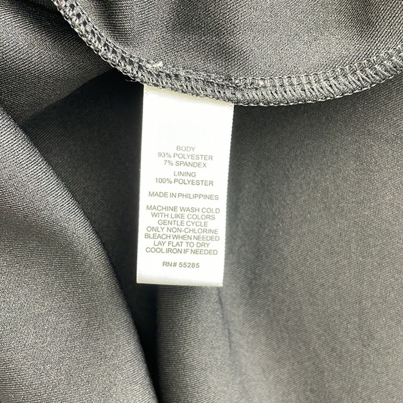 NWT Express Women’s Black Criss Cross Tank Top w/ Side Zipper- Size XS - Picture 8 of 8